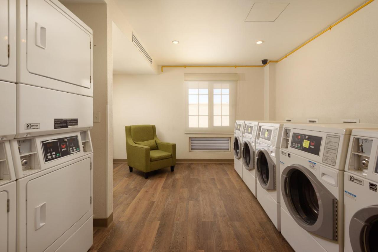Extended Suites Tijuana Macroplaza Zewnętrze zdjęcie