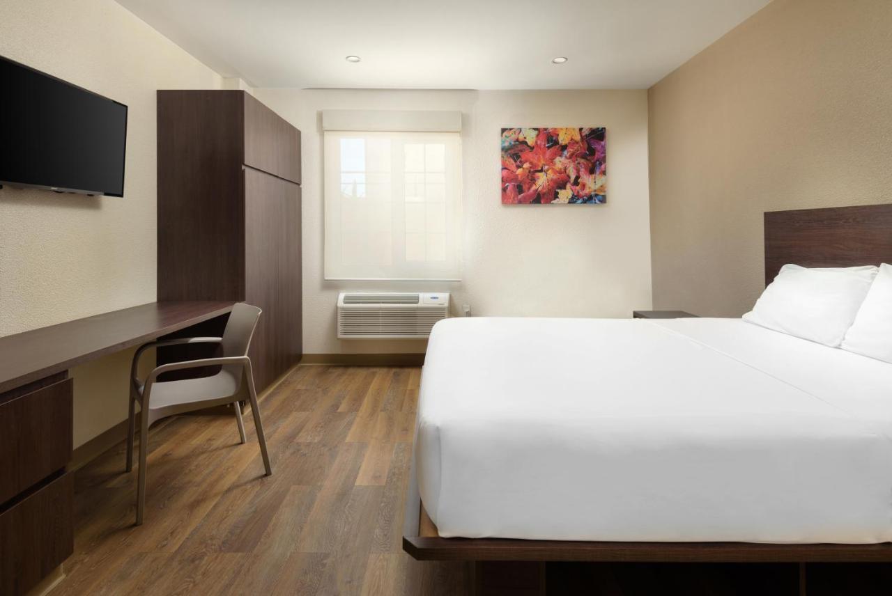 Extended Suites Tijuana Macroplaza Zewnętrze zdjęcie